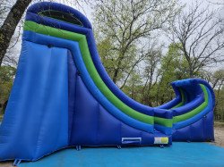 3928440624217727042 1712064644 20ft Capri Wave Waterslide