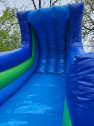 8742065769026546965 1712064643 20ft Capri Wave Waterslide